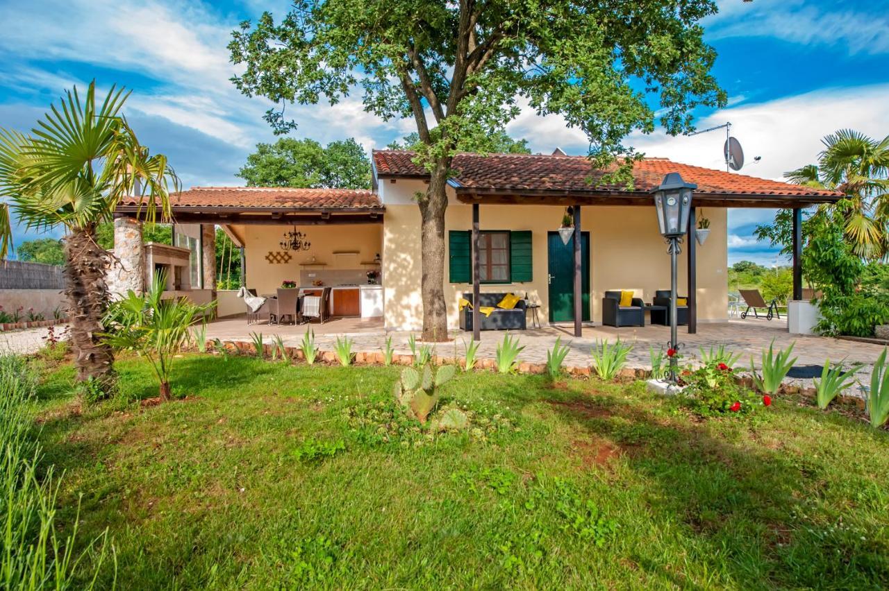 Casa Valeluna Rovinj Exterior photo